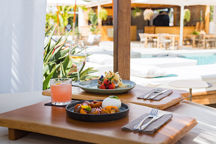 las mimosas ibiza hotel 2025 food