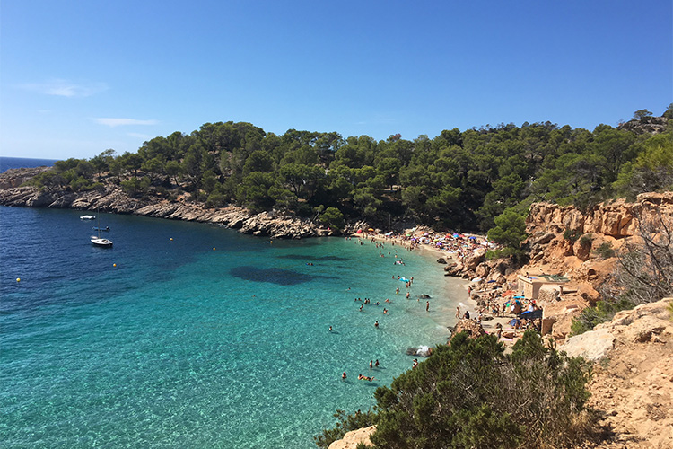 cala salada y saladeta